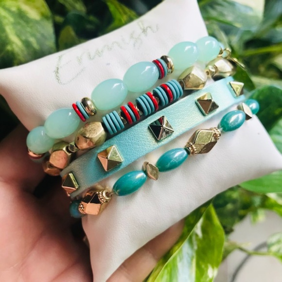 ERIMISH BRACELETS ⭐️ New SEA-MIST GOLD PYRAMID STUDDED LEATHER 4 PC STACK NWT - Picture 11 of 15